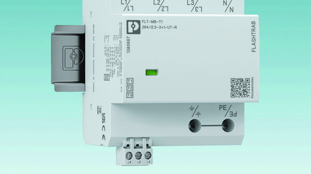 Das Überspannungsschutzgerät »Flashtrab-MB« von Phoenix Contact auf Basis der neuartigen Carbon-Funkenstreckentechnologie gibt es in drei unterschiedlichen Schaltungsvarianten für den Einsatz in einphasigen TN-S- oder TT-Systemen sowie in dreiphasigen TN-C-, TN-S- oder TT- Systemen